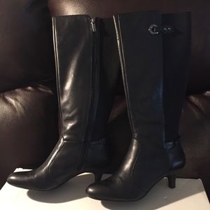 Anne Klein Boots
